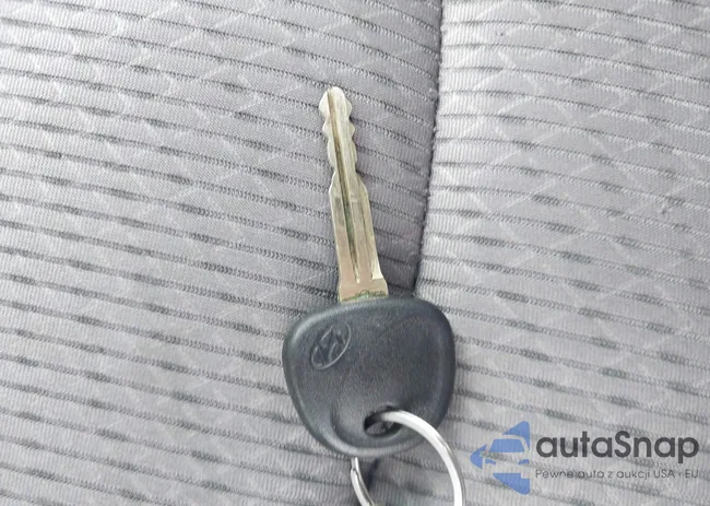 KMHDH6AEXDU002646: 42286588