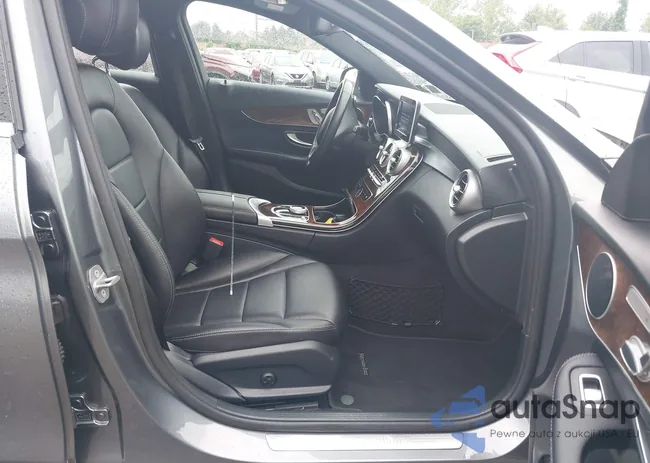 WDDWF4KB6JR410237: 42286605