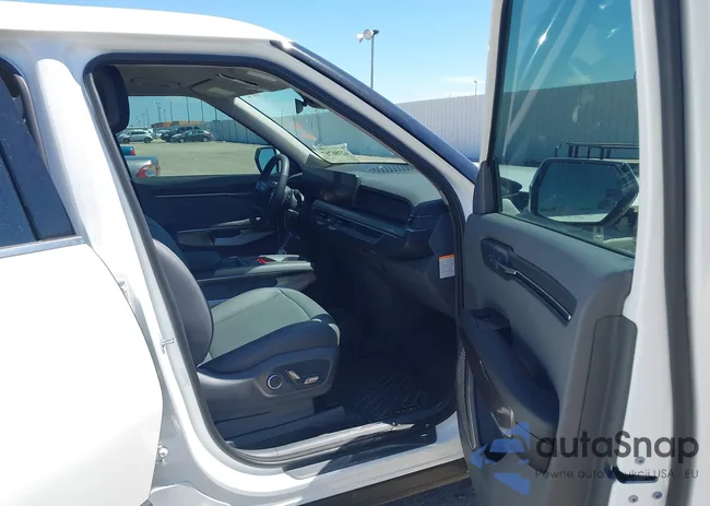 KNDAA5S29R6035952: 42286767