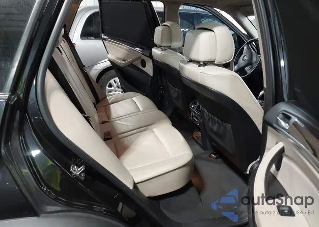 5UXZW0C54BL369201: 42285920