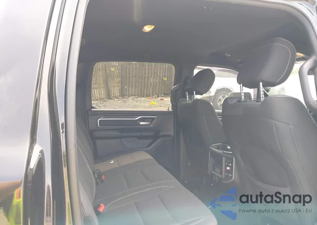 1C6SRFFT8MN816943: 42286077