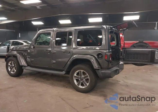 1C4HJXEN0JW193035: 42286161