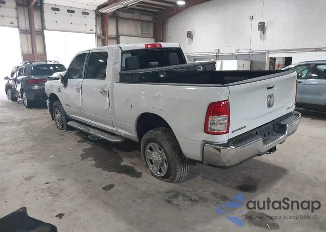 3C6UR5DL6NG436791: 42287288