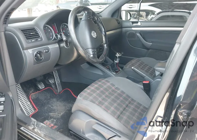 WVWGD71K19W107094: 42287497