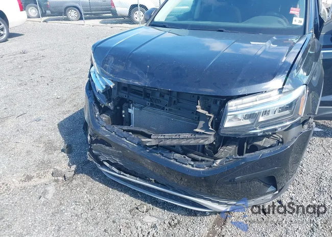 3VVCX7B22NM066376: 42287575