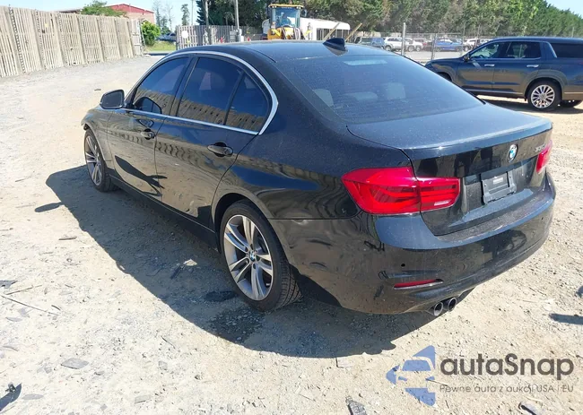 WBA8B9G54HNU09780: 42287689