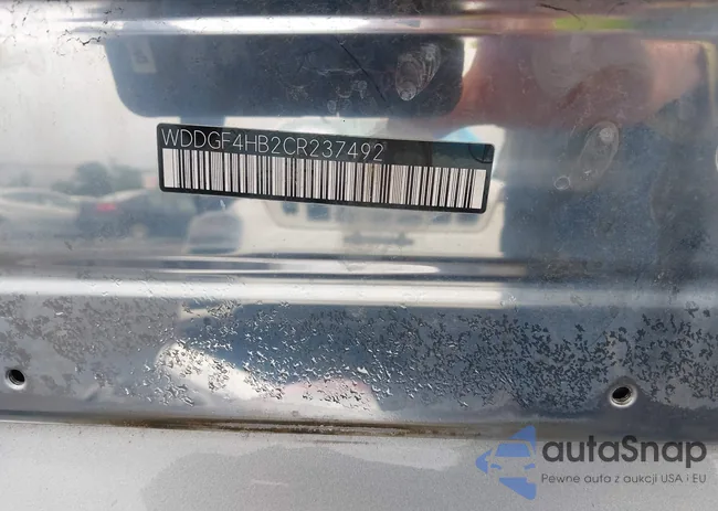 WDDGF4HB2CR237492: 42287700