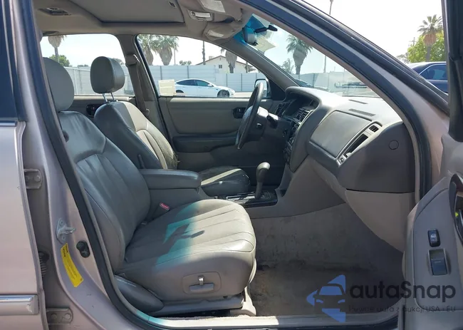 4T1BF18B0WU235448: 42287770