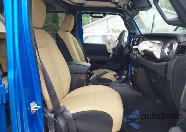 1C4HJXEN9PW508133: 42287028