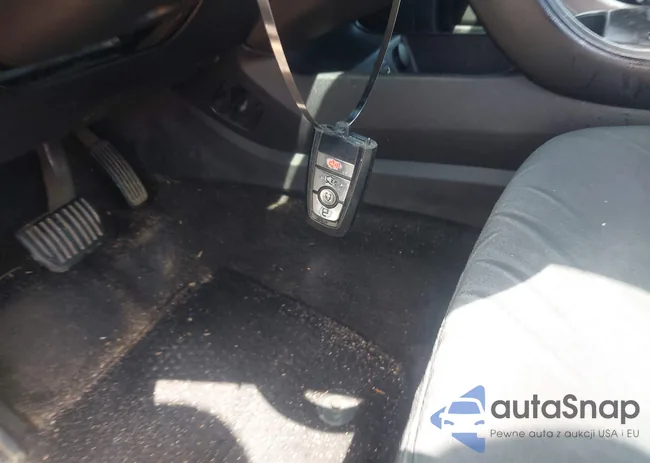 3FA6P0LU4HR358501: 42287032