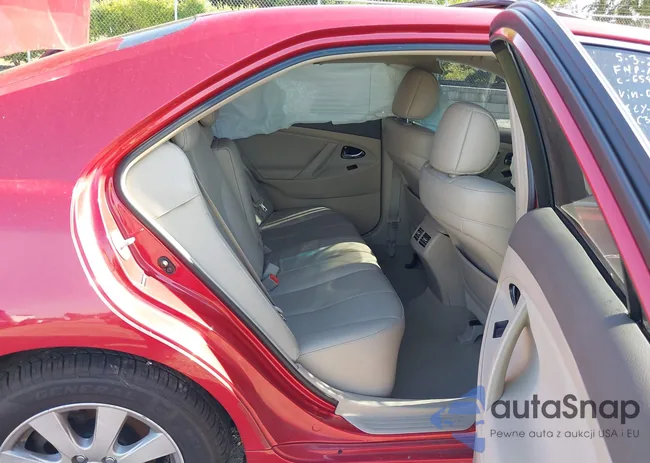 4T1BB46K28U043788: 42288260