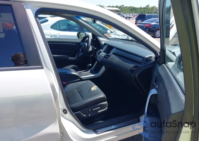 5J8TB18279A003246: 42288616