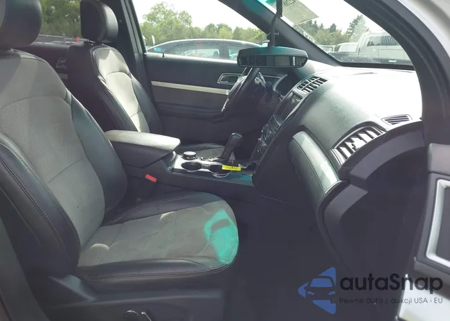 1FM5K8D80HGA02103: 42288779