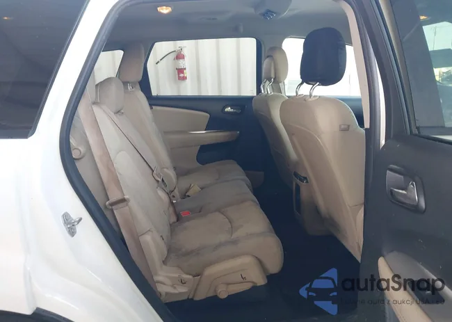 3C4PDCBG2HT531763: 42287874