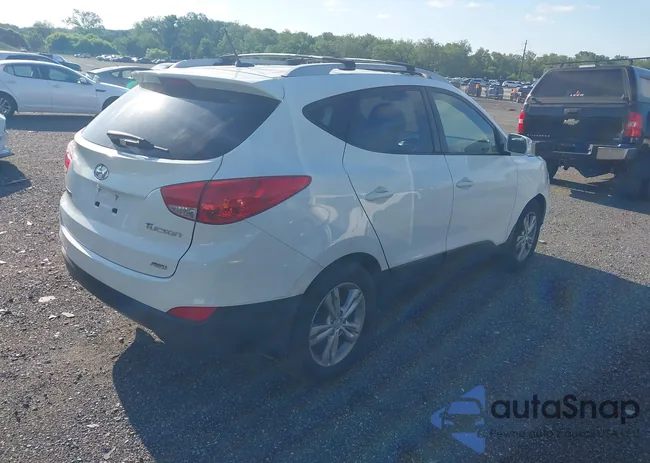 KM8JUCAC4CU492849: 42288059