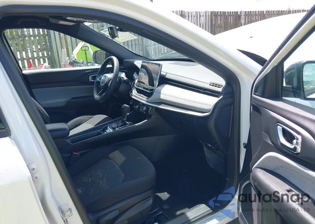 3C4NJDAN8PT558325: 42288099