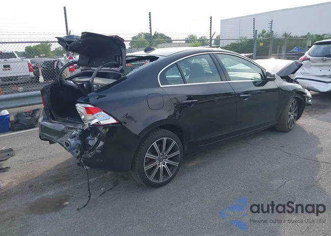 YV149MFM1F1353482: 42288193