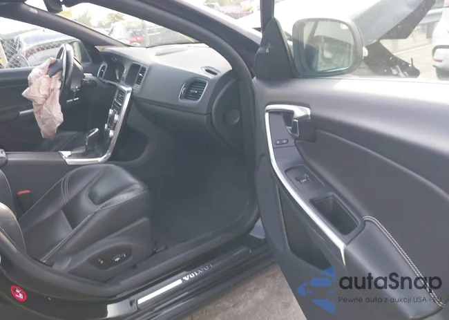 YV149MFM1F1353482: 42288193