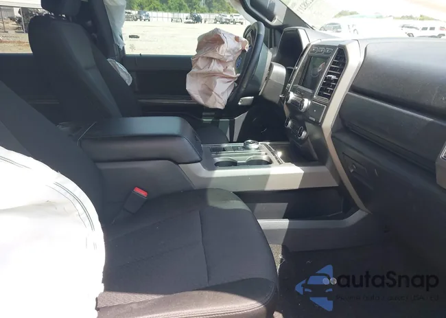 1FMJK1HT9LEA70229: 42288211