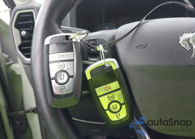 3FMCR9C6XPRD79988: 42289258