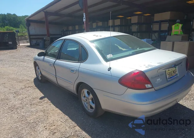 1FAFP55U82A253987: 42289302