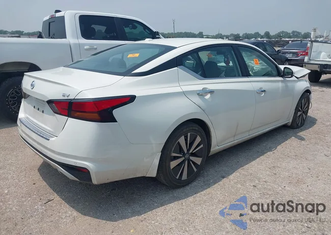 1N4BL4DV1NN323020: 42289307