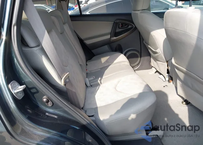 2T3ZF4DVXAW050873: 42289348