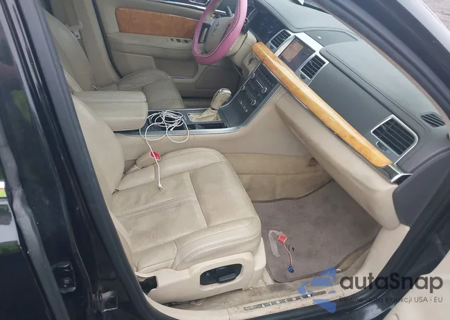 1LNHL9ER0CG807423: 42289360