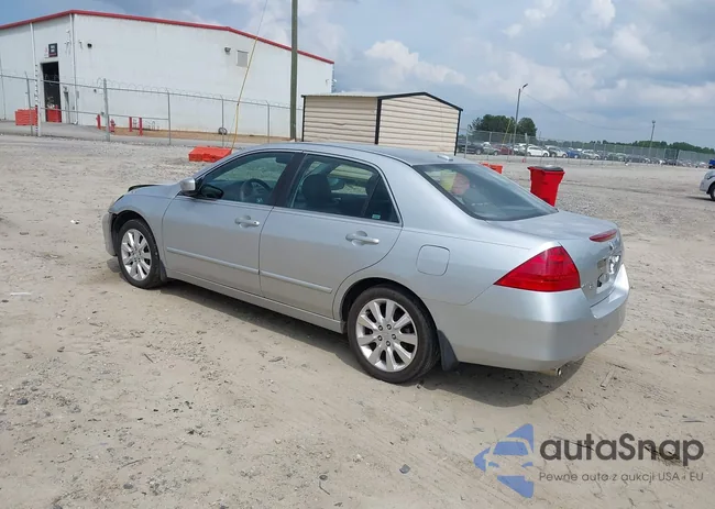 1HGCM66536A063170: 42289365