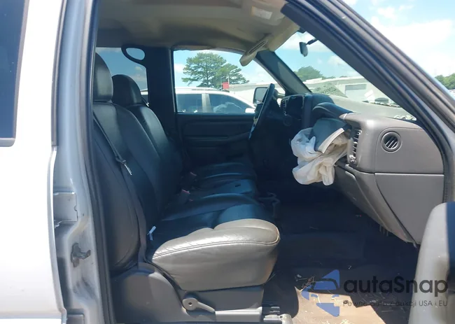 1GCHC23U35F949373: 42289580