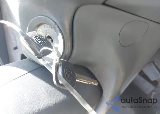 1Y1SK5267VZ447232: 42289597