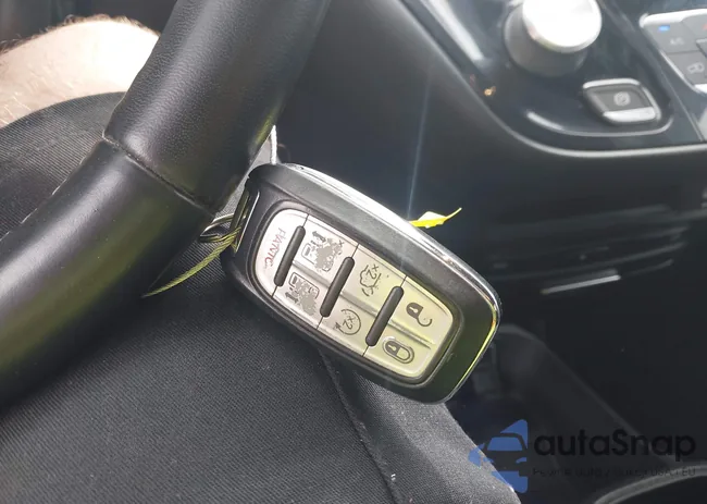 2C4RC1EG2JR292994: 42289603