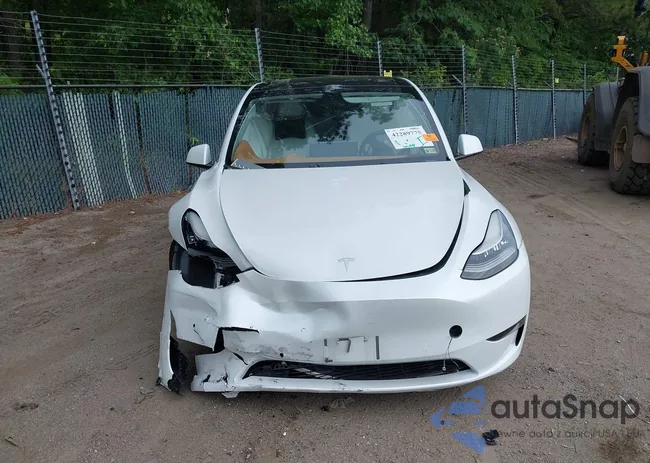 5YJYGAED8MF173496: 42289775