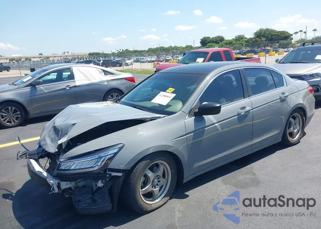 1HGCP2F32AA070330: 42288861