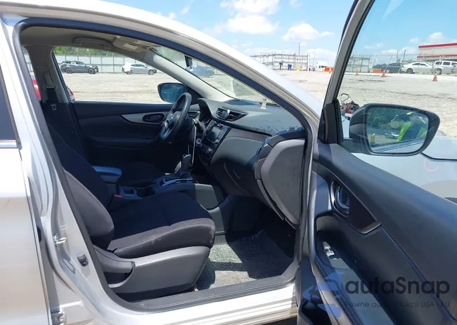 JN1BJ1CV8LW541871: 42288876