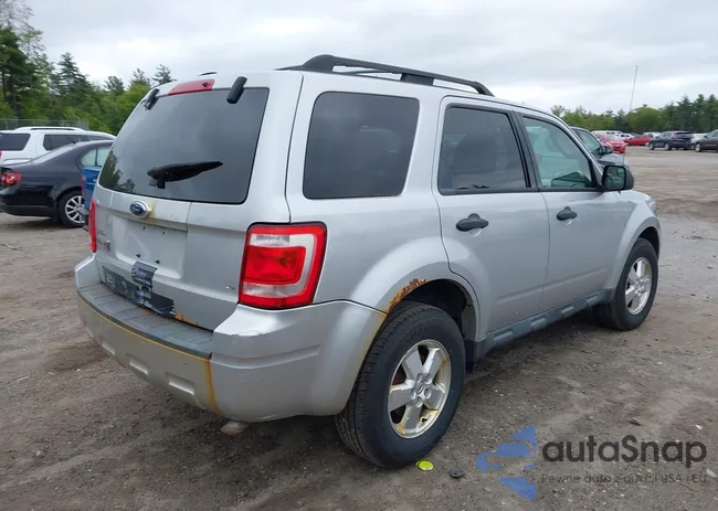 1FMCU9D72BKA46722: 42289141