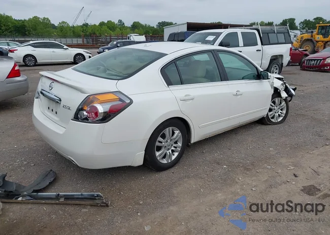 1N4AL2AP6BC118127: 42289160