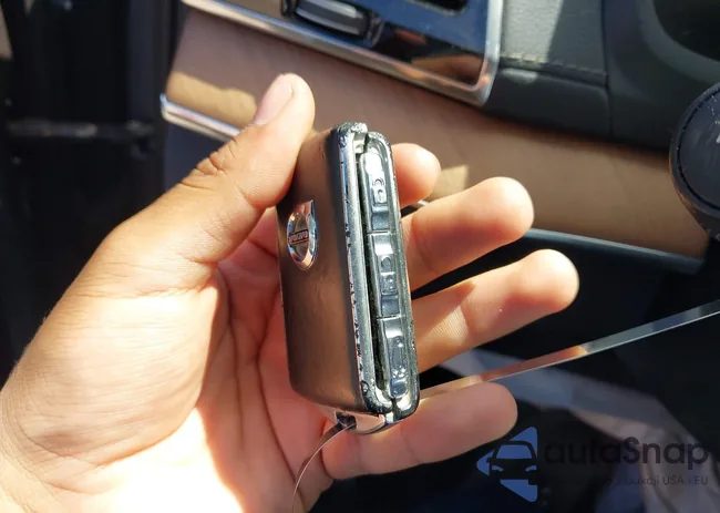 YV4A22PL1J1363166: 42289165