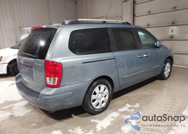 KNDMC233176025894: 42290212