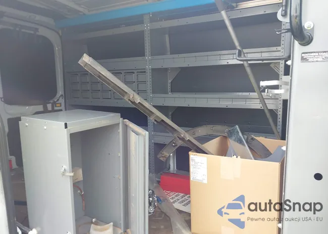 1FTYR1CM7KKB27266: 42290305