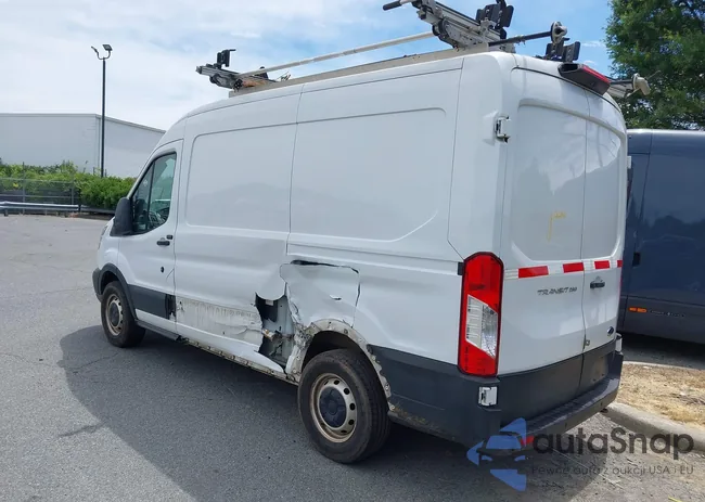 1FTYR1CM7KKB27266: 42290305