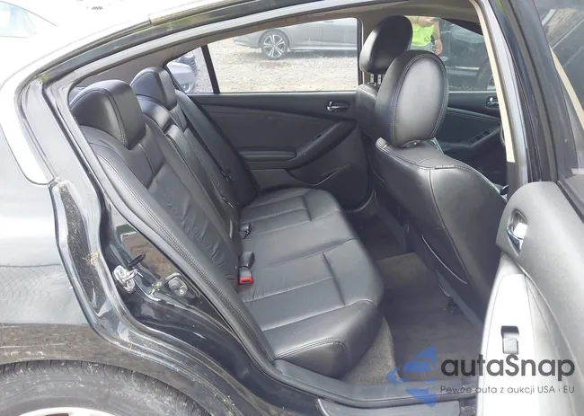 1N4AL2AP6AN473303: 42290322