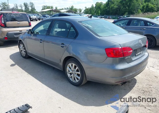 3VWDP7AJ4CM323219: 42290353