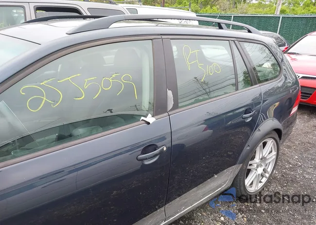 3VWMZ71K79M345646: 42290497