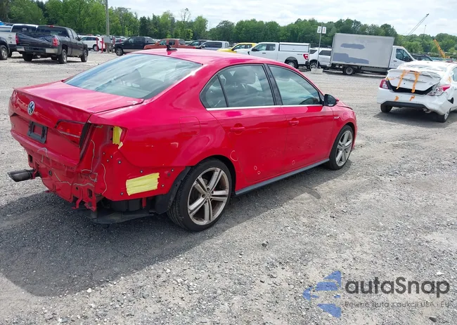 3VW4T7AJ5GM299529: 42290580