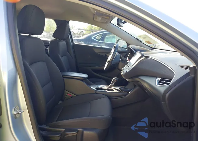 1G1ZD5ST4JF225982: 42290615