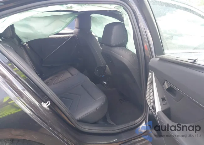 WBA63FJ03RCR11712: 42290649