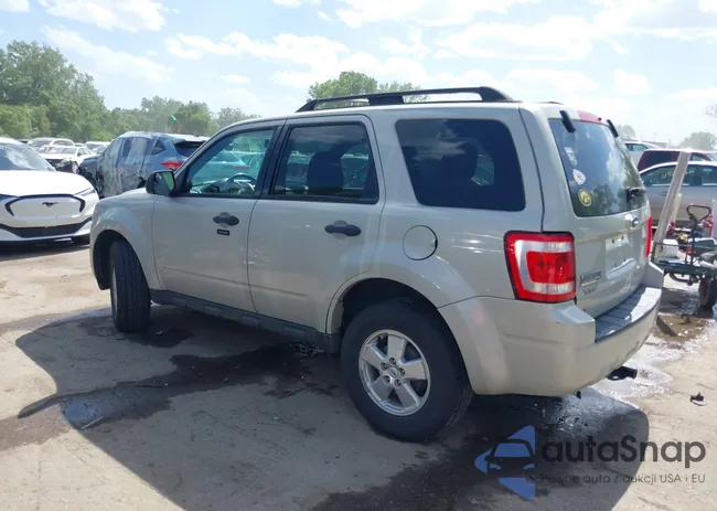 1FMCU03779KC85237: 42290788