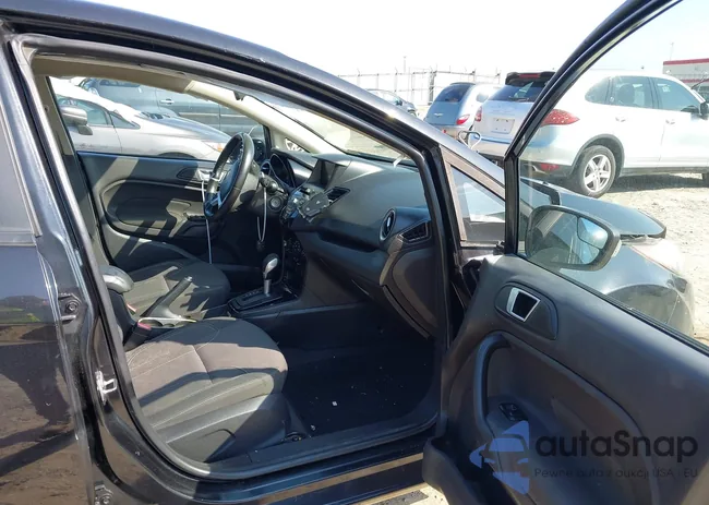 3FADP4EJ9FM200795: 42289931