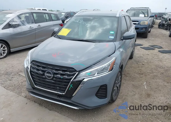 3N1CP5CV5PL562537: 42290045